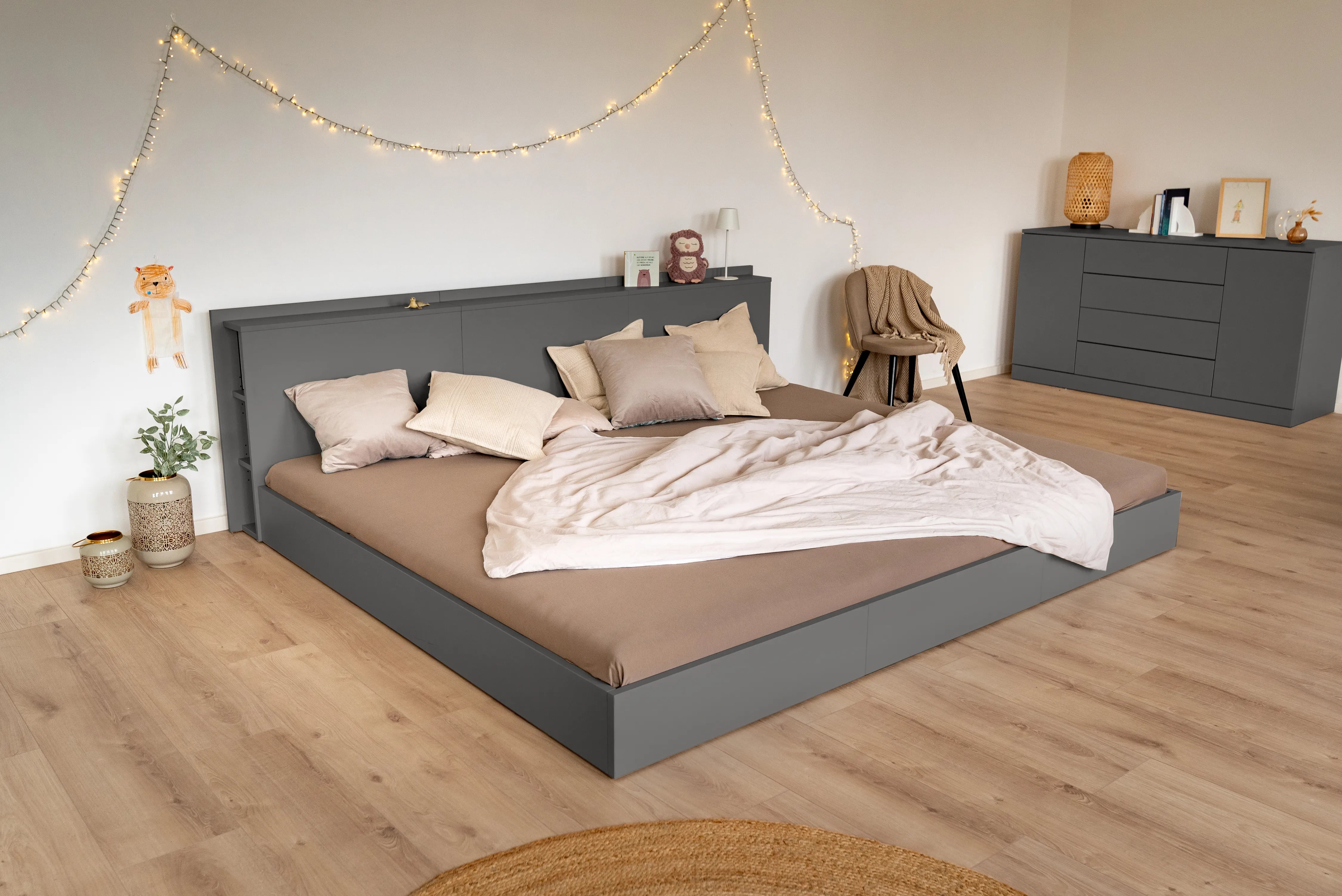 Familienbett Bellis bodentief Schlafen mit den Kindern