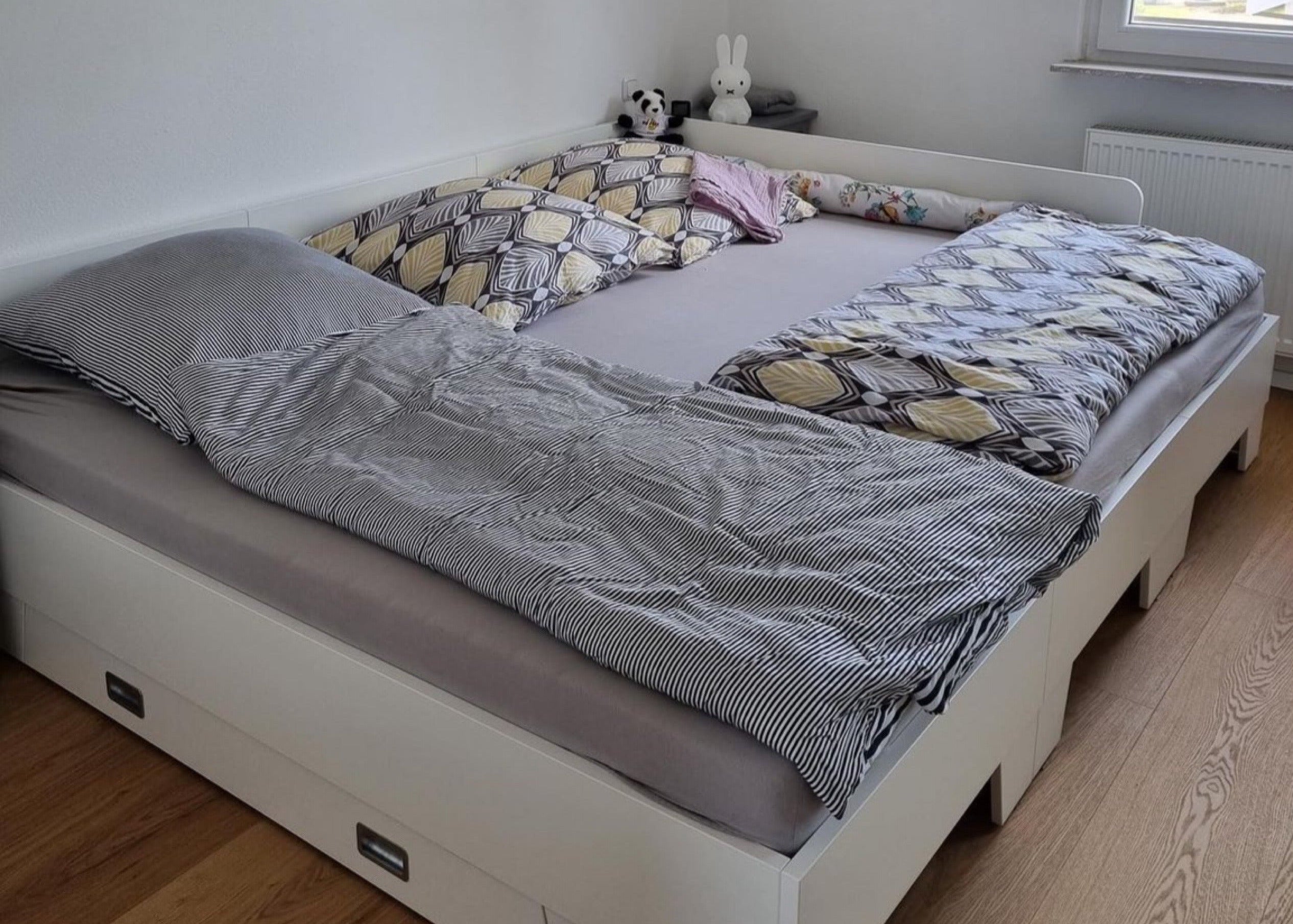 Familienbett Malva mit einem Bettkasten